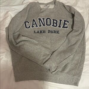 Vintage crewneck comfy, and cozy
